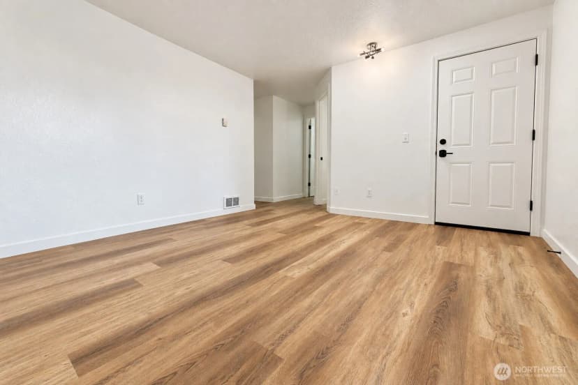 Property photo for 15804 86th Avenue Ct E, Puyallup photo 15