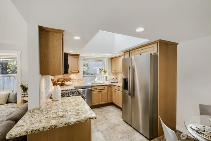 Property photo for 13426 117th Avenue Ne, Kirkland photo 10