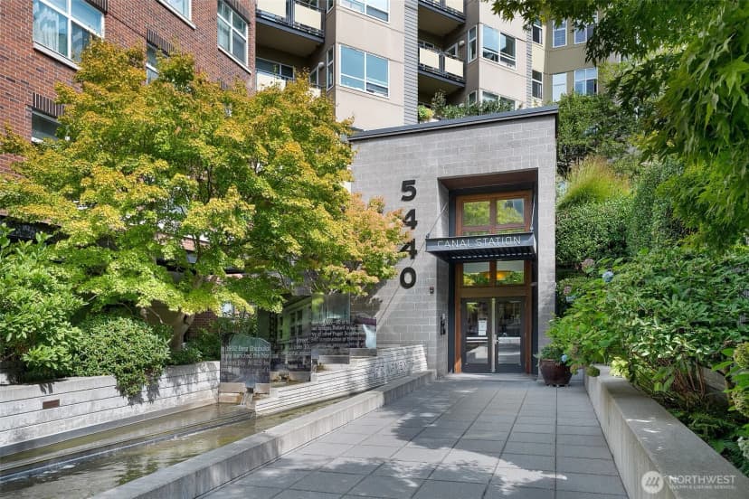 Property photo for 5440 Leary Avenue Nw #406, Seattle photo 21