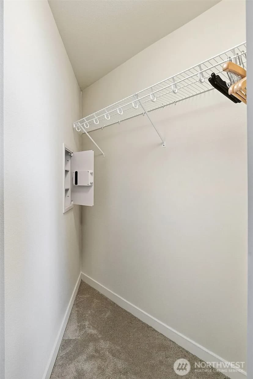 Property photo for 5440 Leary Avenue Nw #406, Seattle photo 10