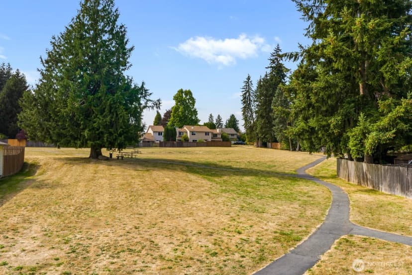 Property photo for 13630 134th Court Ne, Kirkland photo 35