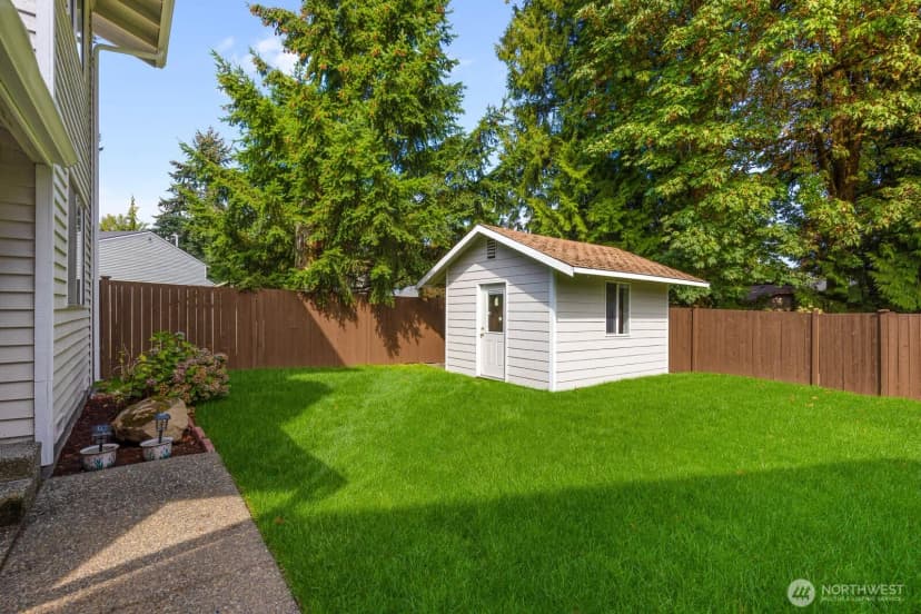 Property photo for 13630 134th Court Ne, Kirkland photo 28