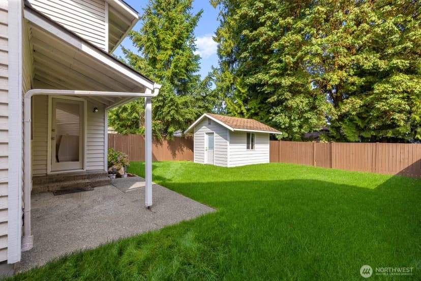 Property photo for 13630 134th Court Ne, Kirkland photo 4