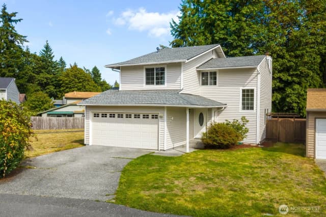 Property photo for 13630 134th Court Ne, Kirkland photo 3