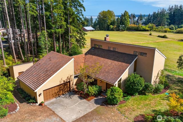 Property photo for 1950 Stick Point Lane, Oak Harbor