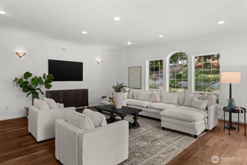 Property photo for 6106 51st Street Nw, Gig Harbor photo 11