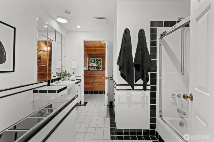 Property photo for 6106 51st Street Nw, Gig Harbor photo 22