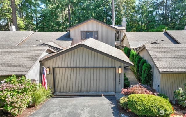 Property photo for 17420 147th Avenue Se ##6, Renton