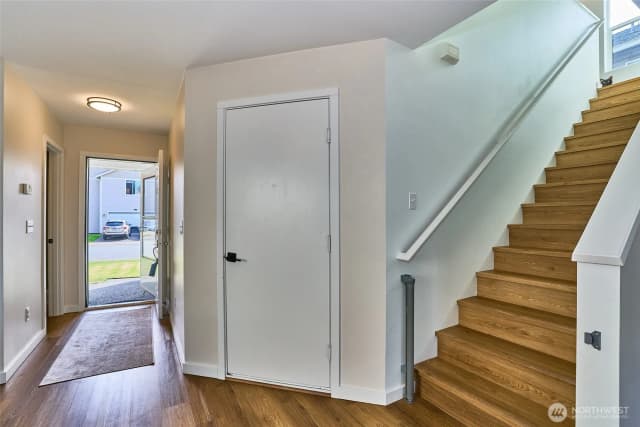 Property photo for 21636 Se 298th Pl, Kent photo 4