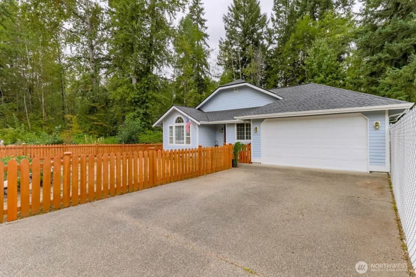 Property photo for 8303 170th Street E, Puyallup photo 2