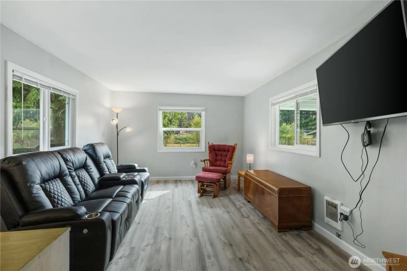 Property photo for 5601 106th Street E, Puyallup photo 22