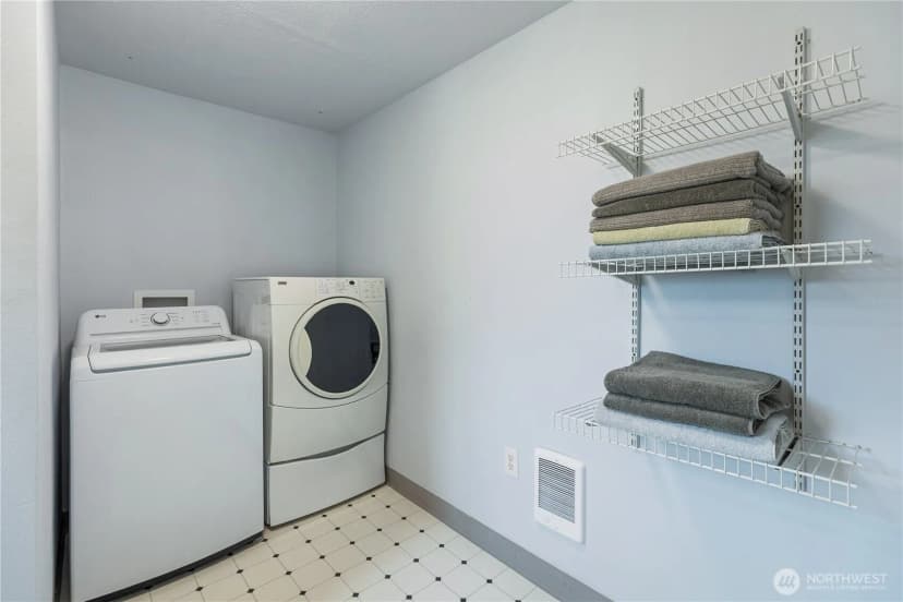 Property photo for 5601 106th Street E, Puyallup photo 28