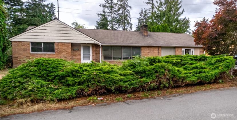Property photo for 20241 20th Place Ne, Shoreline