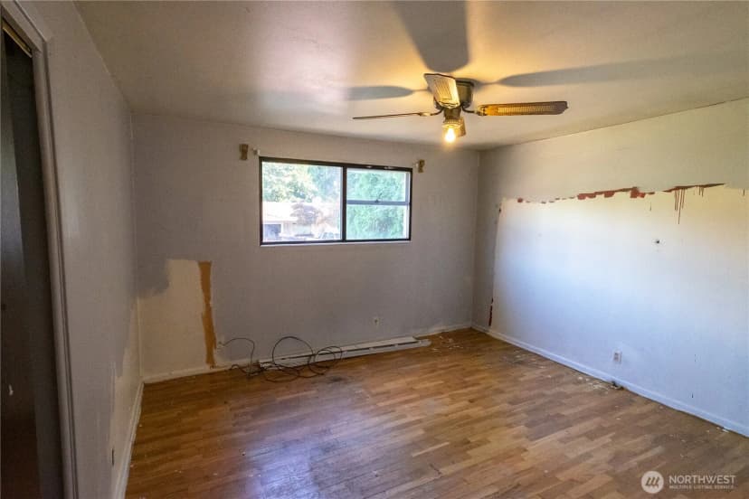 Property photo for 20241 20th Place Ne, Shoreline photo 16