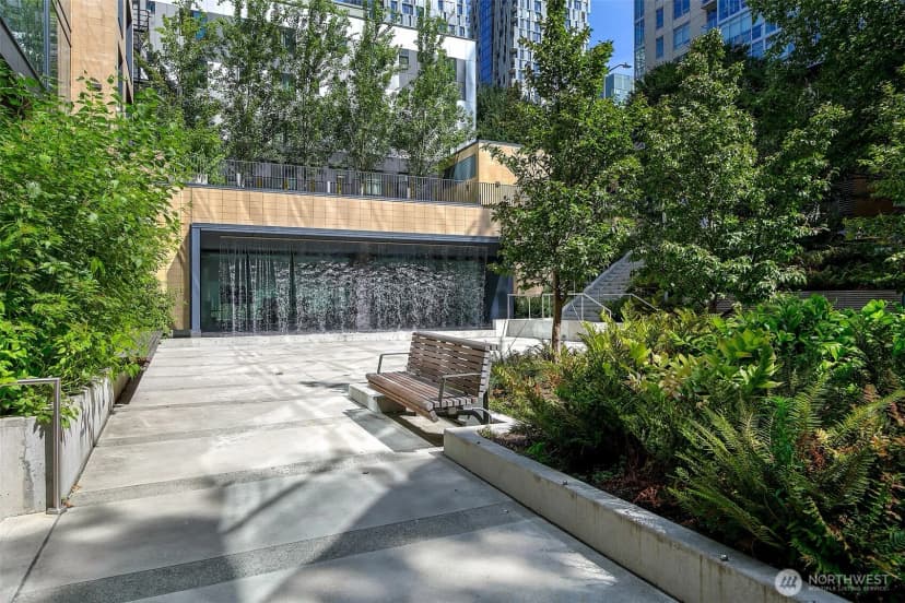 Property photo for 800 Columbia Street #1801, Seattle photo 30