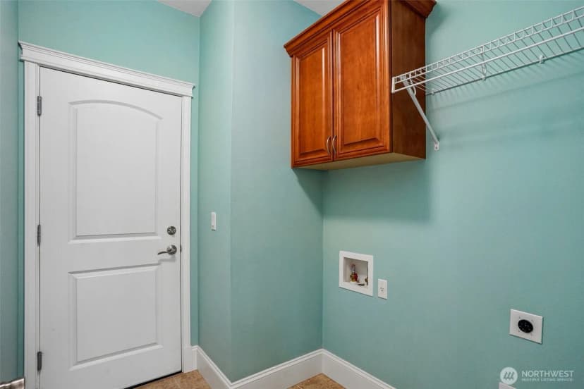 Property photo for 8427 Orcas Loop Ne, Olympia photo 10