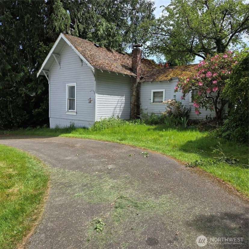 Property photo for 7706 Pioneer Way, Gig Harbor photo 6