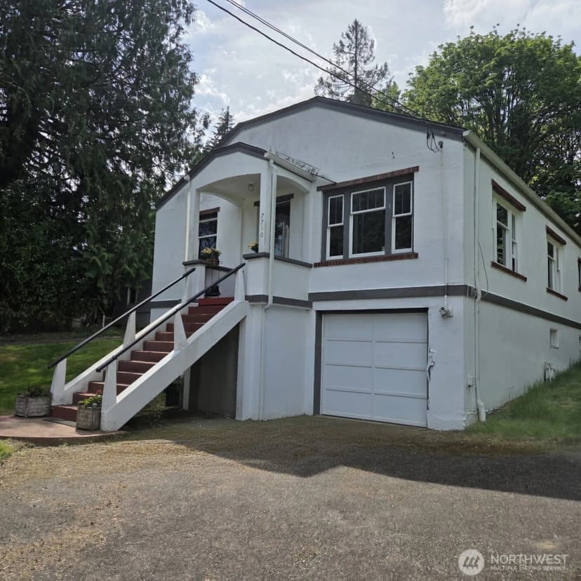 Property photo for 7706 Pioneer Way, Gig Harbor photo 3