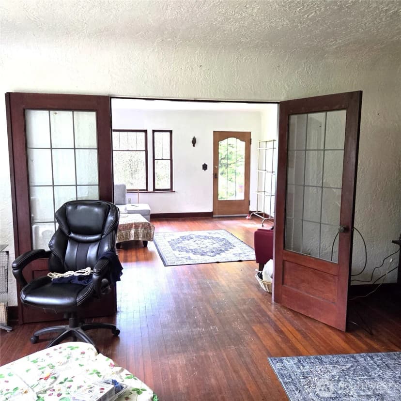 Property photo for 7706 Pioneer Way, Gig Harbor photo 5