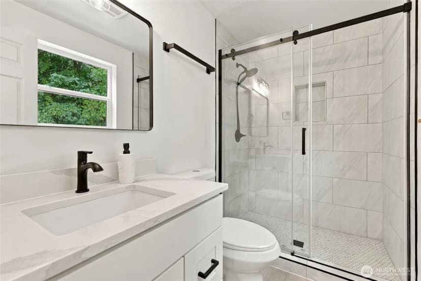 Property photo for 14901 8th Place W, Lynnwood photo 18