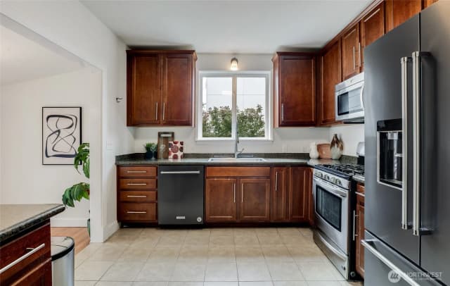 Property photo for 3907 S Edmunds Street, Seattle photo 5