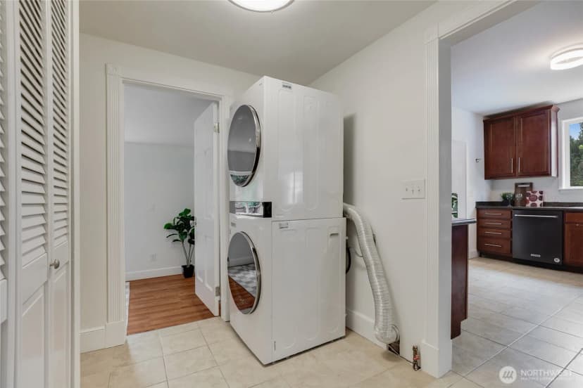 Property photo for 3907 S Edmunds Street, Seattle photo 13