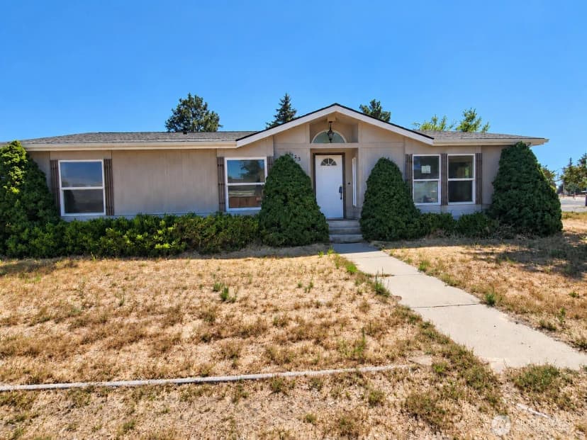 Property photo for 423 Caldwell Street, Hartline