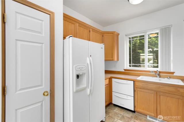 Property photo for 15306 14th Avenue W, Lynnwood photo 3