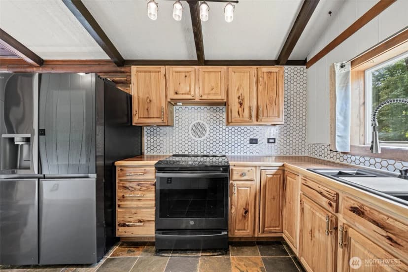 Property photo for 11199 W Belfair Valley Road, Bremerton photo 15