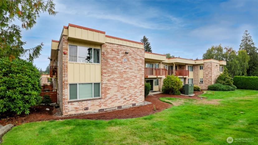 Property photo for 425 45th Street Sw #208, Everett photo 28