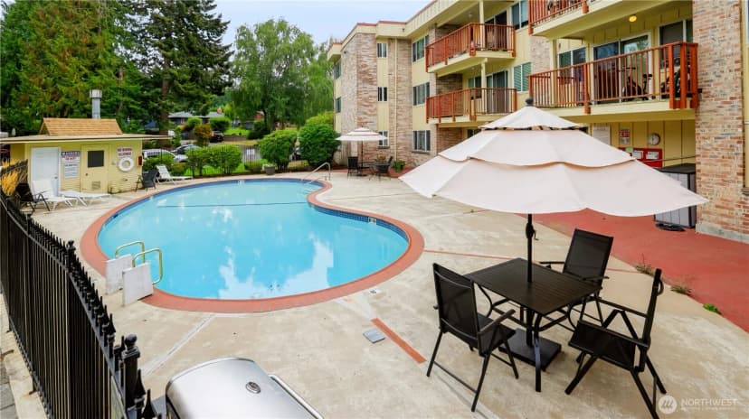 Property photo for 425 45th Street Sw #208, Everett photo 26