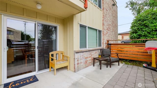 Property photo for 425 45th Street Sw #208, Everett photo 5