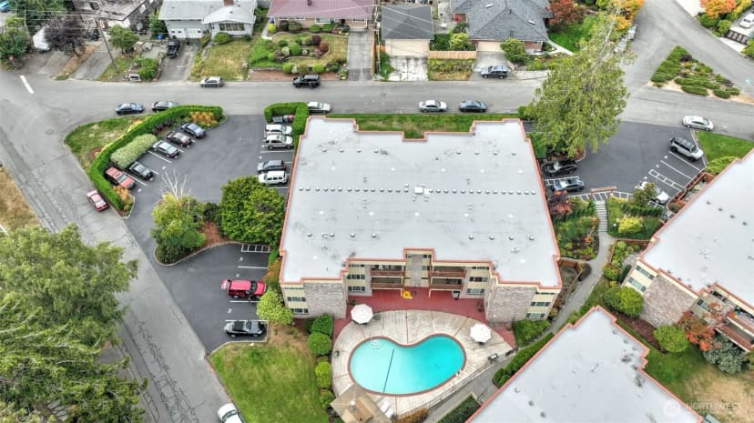 Property photo for 425 45th Street Sw #208, Everett photo 30