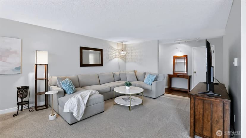 Property photo for 425 45th Street Sw #208, Everett photo 10