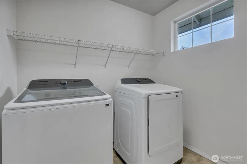 Property photo for 17816 25th Avenue E, Tacoma photo 32