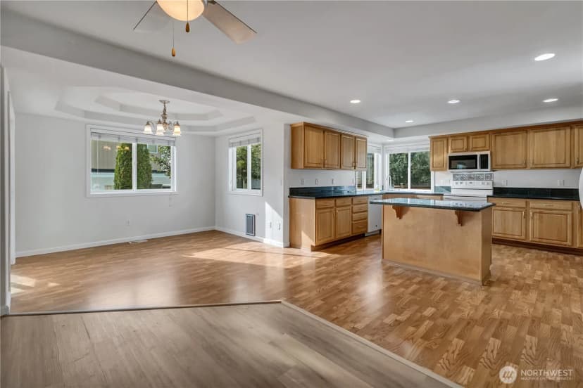Property photo for 17816 25th Avenue E, Tacoma photo 16