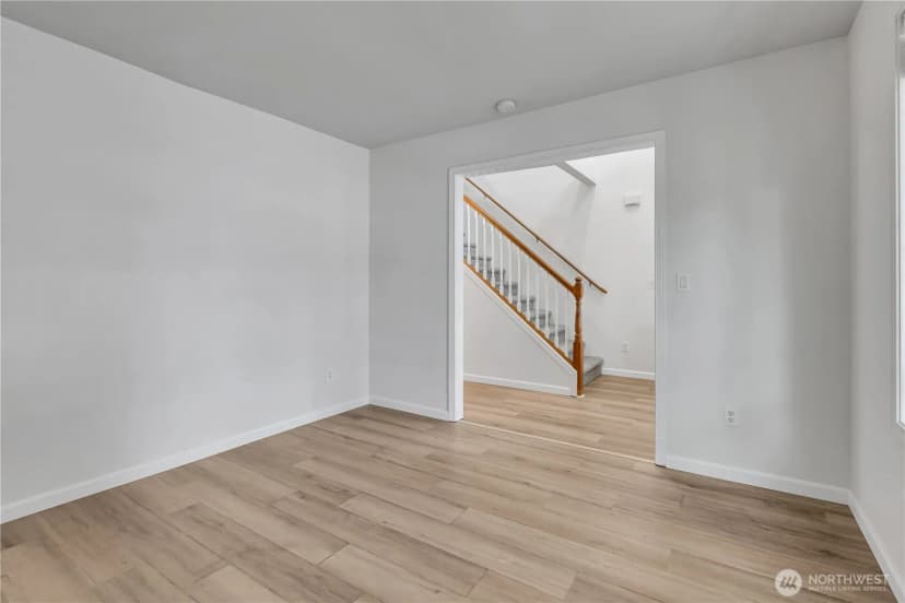 Property photo for 17816 25th Avenue E, Tacoma photo 6