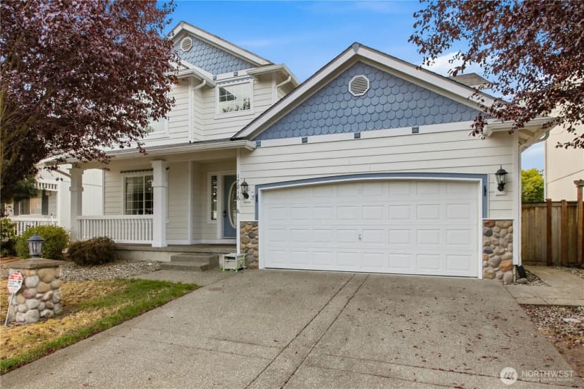 Property photo for 17816 25th Avenue E, Tacoma photo 2
