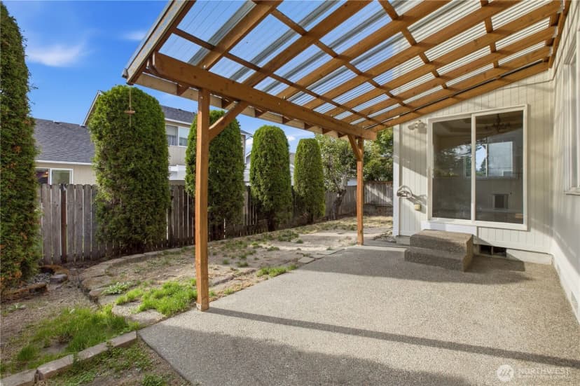 Property photo for 17816 25th Avenue E, Tacoma photo 34