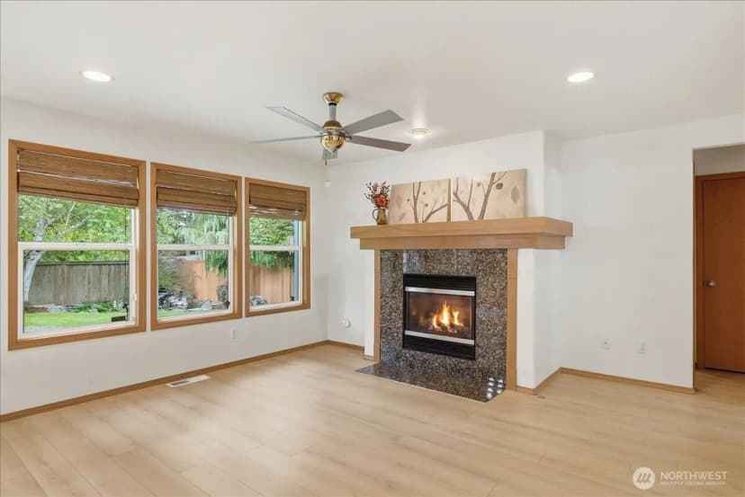 Property photo for 36009 9th Court Sw, Federal Way photo 18