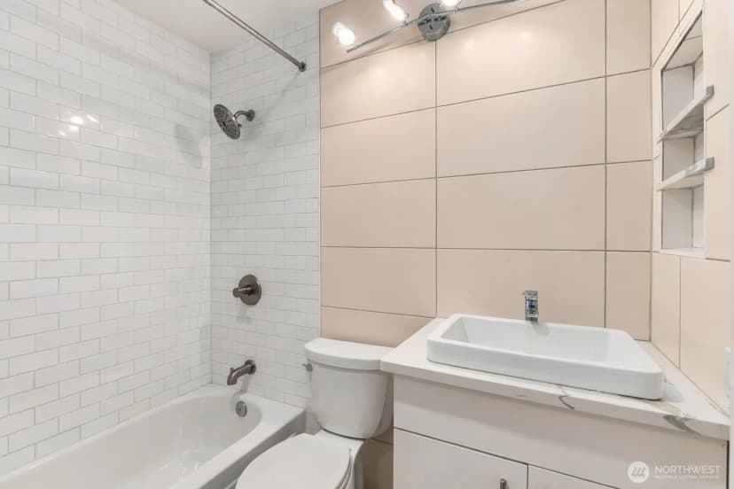 Property photo for 2670 118th Avenue Se #9-103, Bellevue photo 19