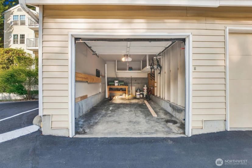 Property photo for 2670 118th Avenue Se #9-103, Bellevue photo 20