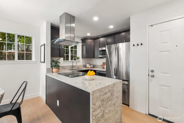 Property photo for 2670 118th Avenue Se #9-103, Bellevue photo 3