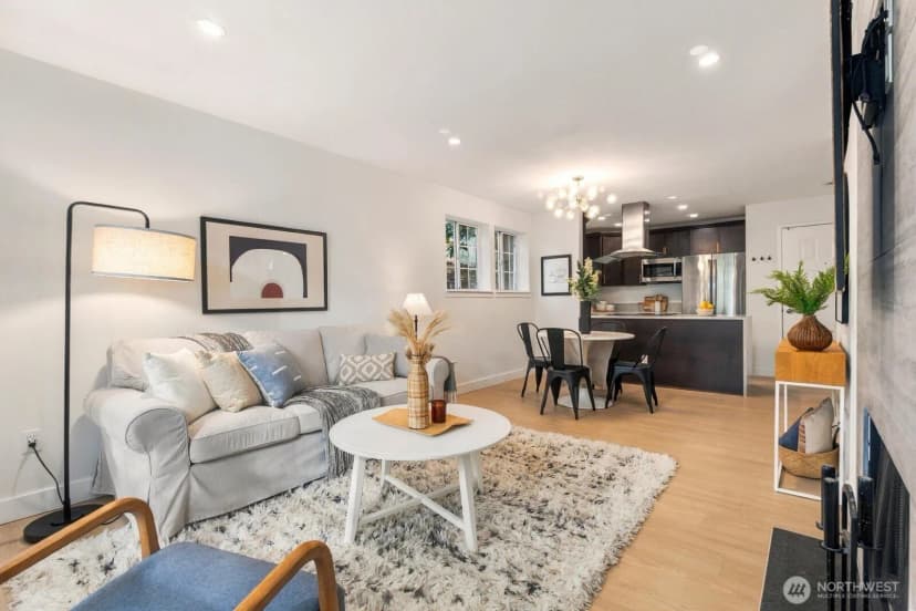 Property photo for 2670 118th Avenue Se #9-103, Bellevue photo 11