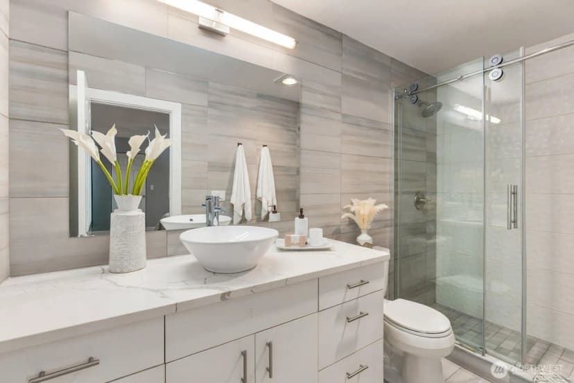 Property photo for 2670 118th Avenue Se #9-103, Bellevue photo 14