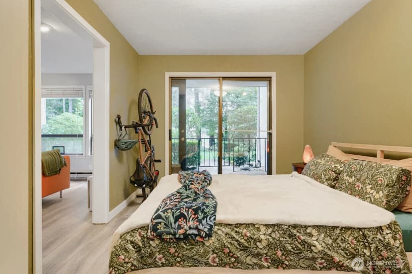 Property photo for 8515 242nd Street Sw #103, Edmonds photo 10