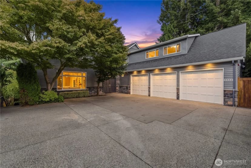 Property photo for 6550 125th Avenue Ne, Kirkland