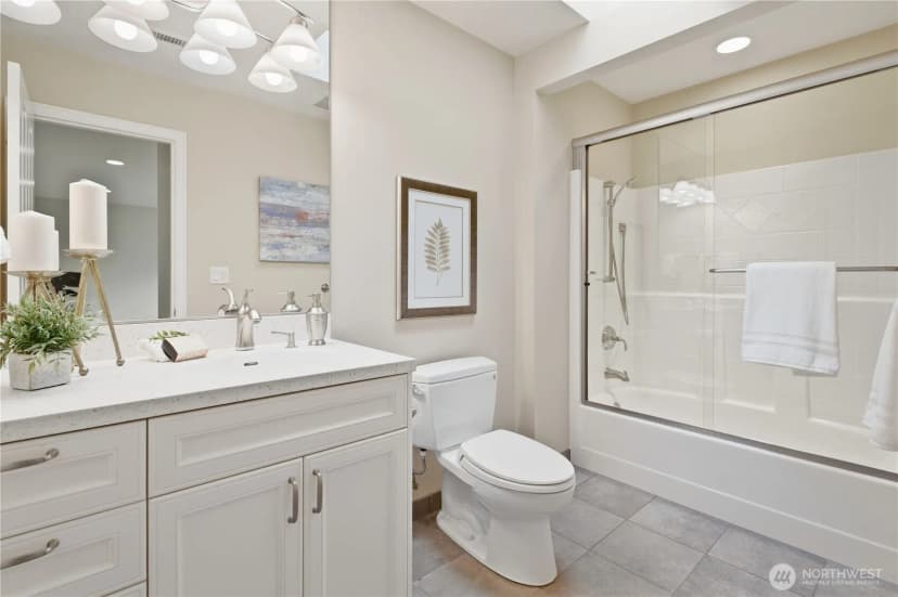Property photo for 6550 125th Avenue Ne, Kirkland photo 21