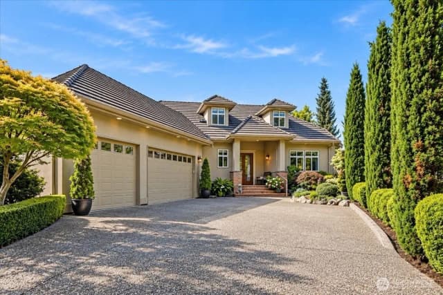 Property photo for 13002 Marine Drive, Marysville photo 3