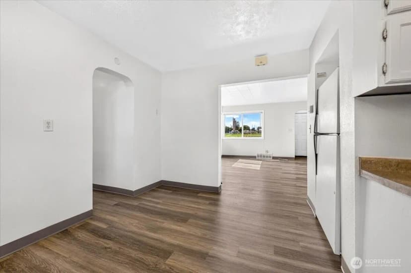 Property photo for 1201 5th St Street, Davenport photo 10